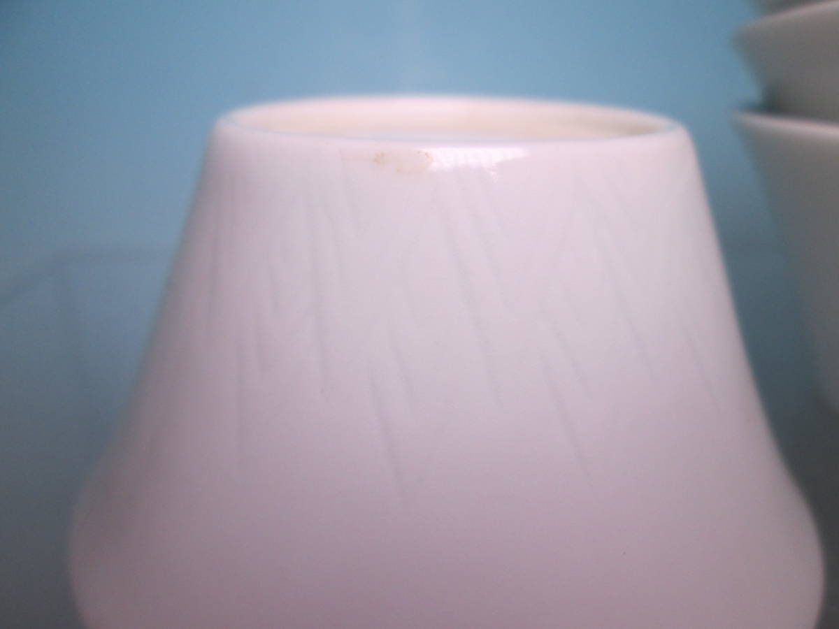 ☆煎茶道具 中国古玩 白磁 陰刻文 煎茶碗 五客 箱無 お料理屋さんの器