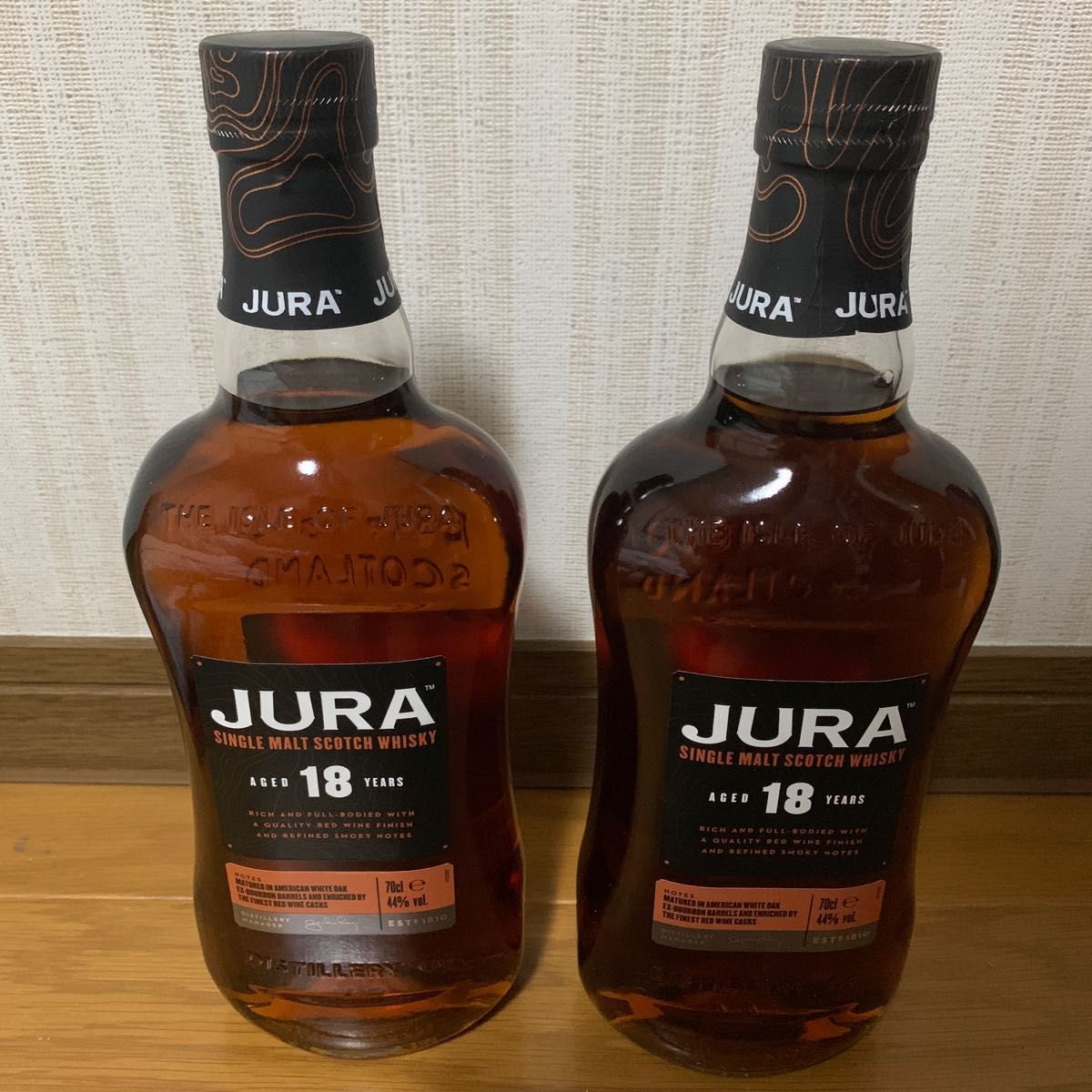 アイル オブ ジュラ JURA  18年　700ml  44%  シングルモルト　スコッチ　ウイスキー