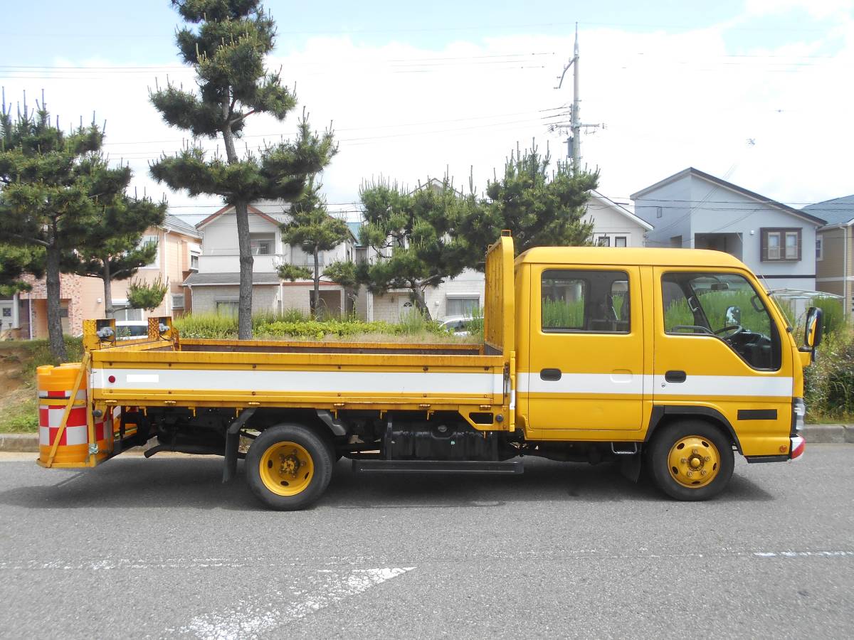 初売☆創業２０周年☆業販価格☆H17年式☆道路作業車☆ハイキャブロング☆Wキャブ☆最大積載2ｔ☆4770ｃｃディーゼル☆荷台鉄板☆事故歴無_エンジンバリバリ☆