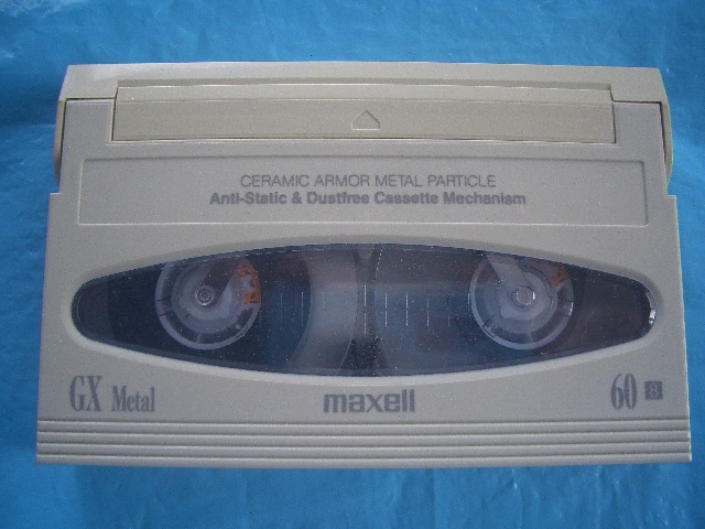 *8 millimeter videotape maxell GX Metal metal tape 60 minute (white) *(MADE IN JAPAN) case less 