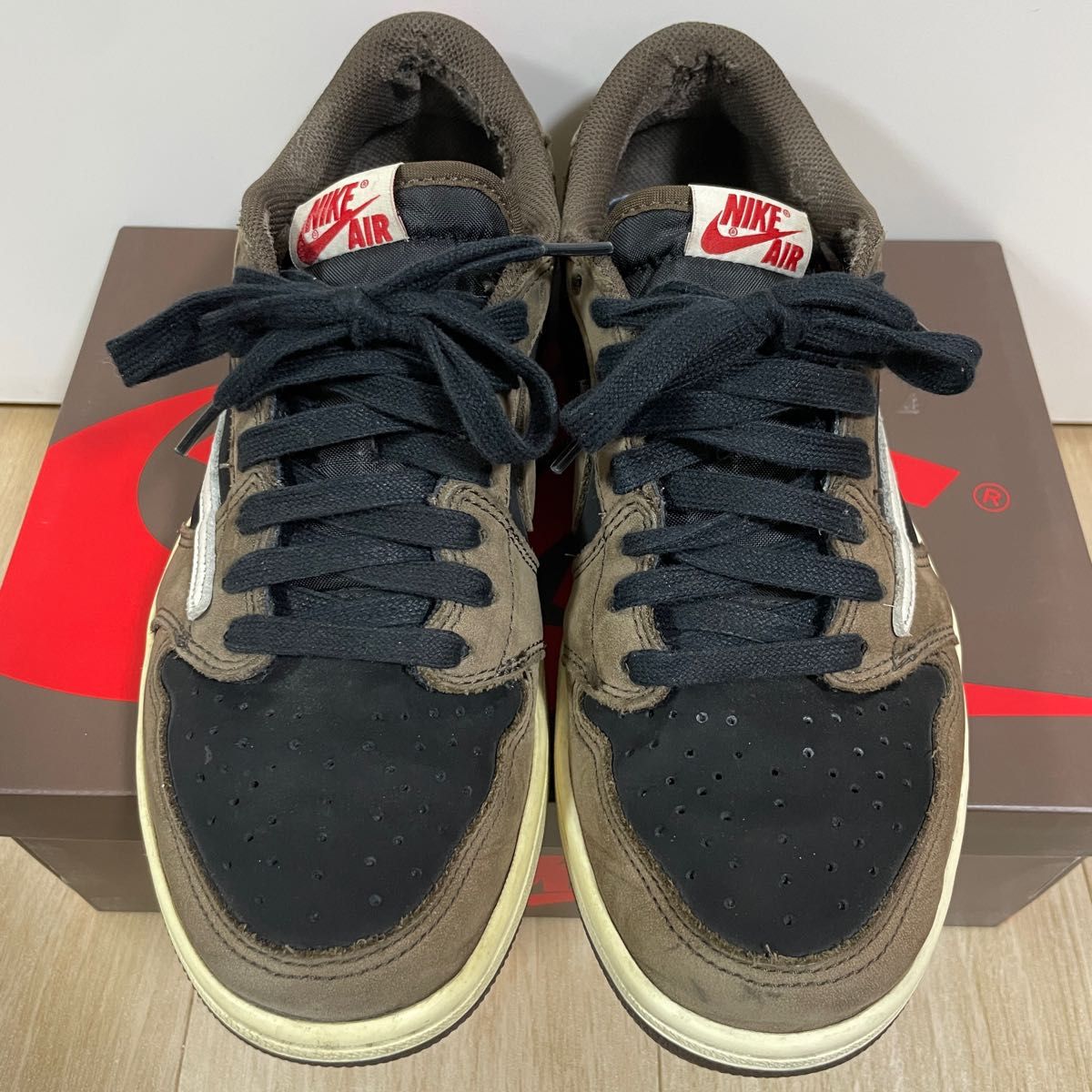 TRAVIS SCOTT NIKE AIR JORDAN 1 LOW OG CQ4277-001トラヴィス ジョーダン1 ロー