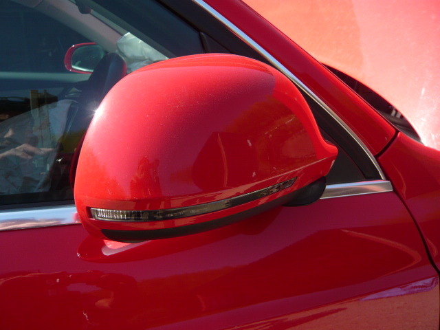 ( Audi Q3 8U) right door mirror (8UCHP) red / LZ3M