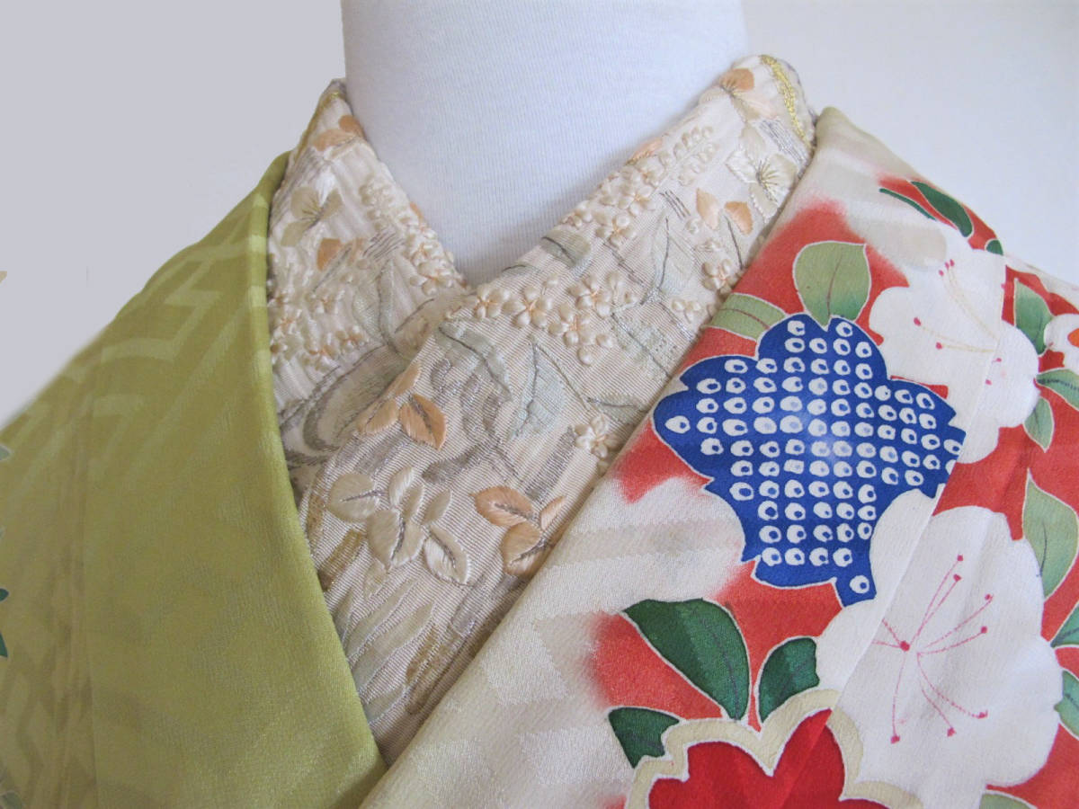 が大特価! 正絹 半衿 未使用 総刺繍 着物 - xn