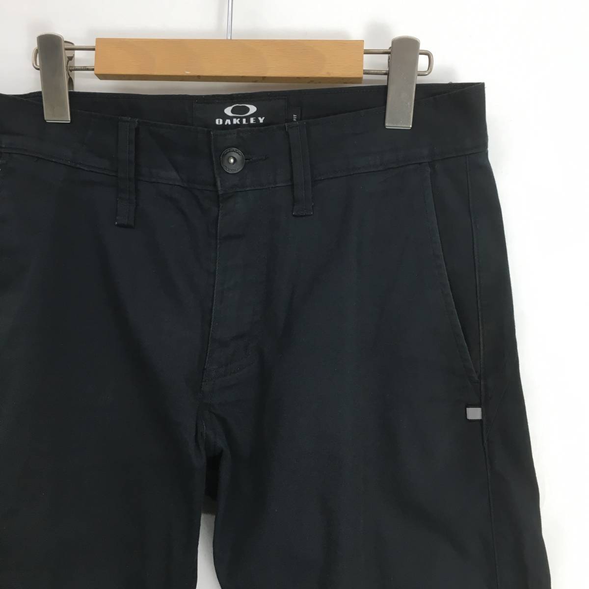 HZ9494★OAKLEY : Sims Chino Pants★29★黒 スリムフィット チノパン パンツ_画像2