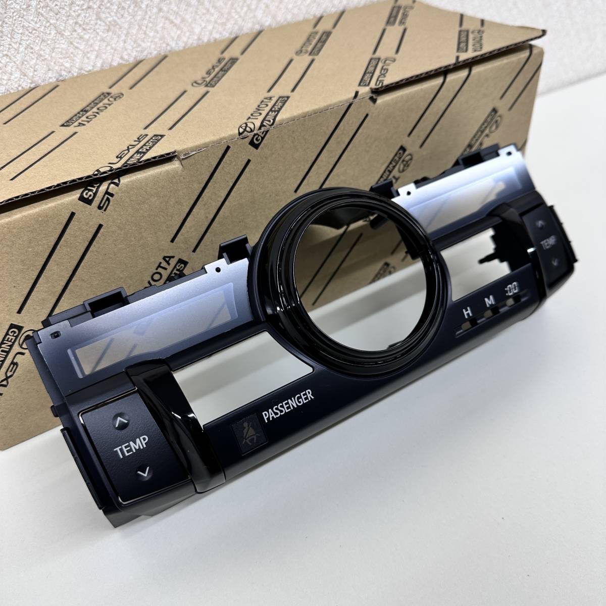 ☆新品 トヨタ Toyota 2代目130系マークX GRMN専用 純正 エアコン