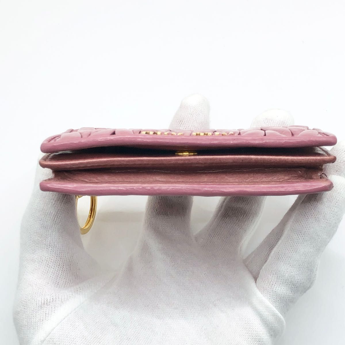 「美品・人気モデル」ミュウミュウ miu miu マテラッセ ピンク カードケース コインケース ミニ財布 ナッパレザー