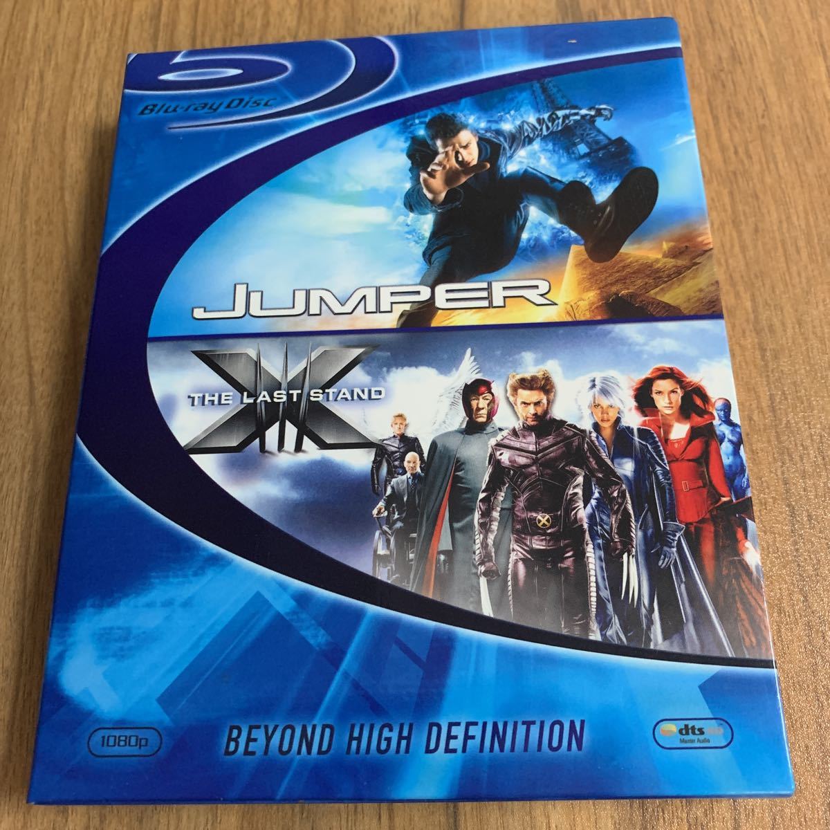 Blu-ray★ 「ジャンパー」発売記念アクションパック ブルーレイディスク2枚組 「ジャンパー」×「X-MEN:ファイナル・ディシジョン」_画像1