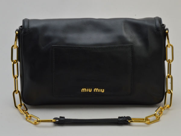 ミュウミュウ MIU MIU チェーンショルダーバッグ VITELLO SOFT レザー RR1936 ブラック ゴールド金具 レディース su_p e_u F-YA529