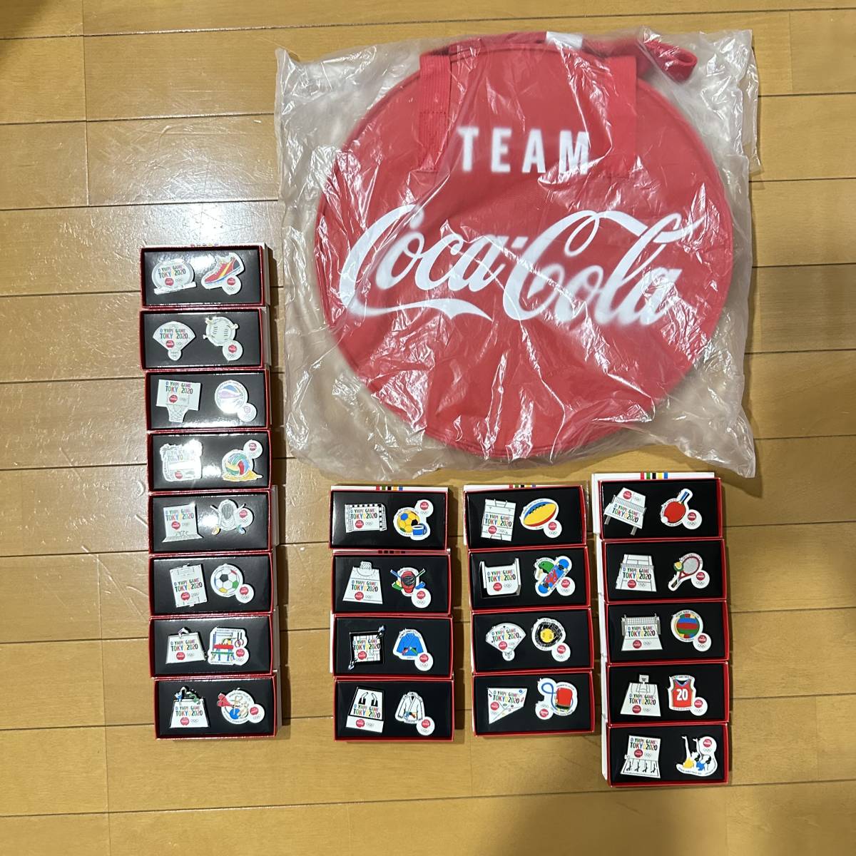 SALE/91%OFF】 東京オリンピック2020 コカコーラ ピンバッジ