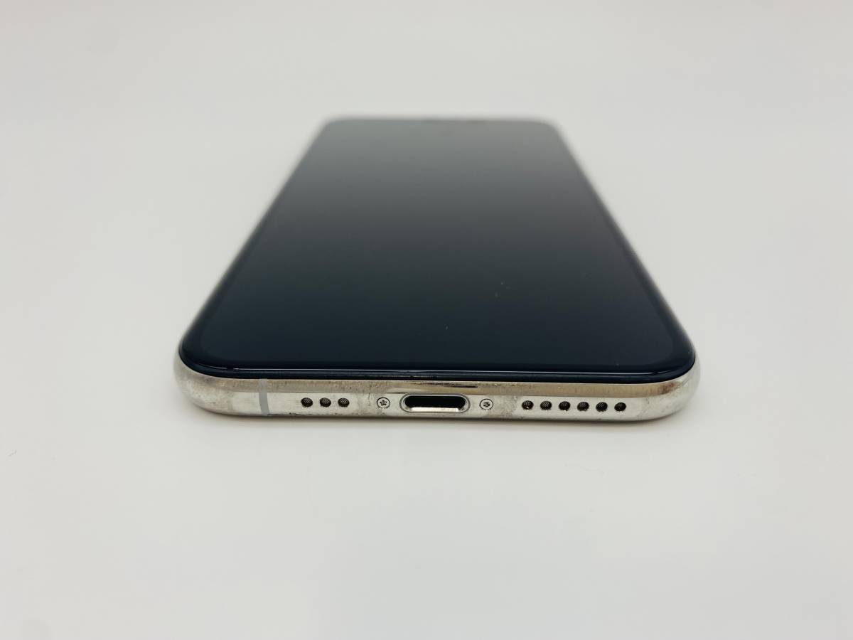 iPhoneXS 64GB シルバー/新品バッテリー100%/シムフリー/新品おまけ付