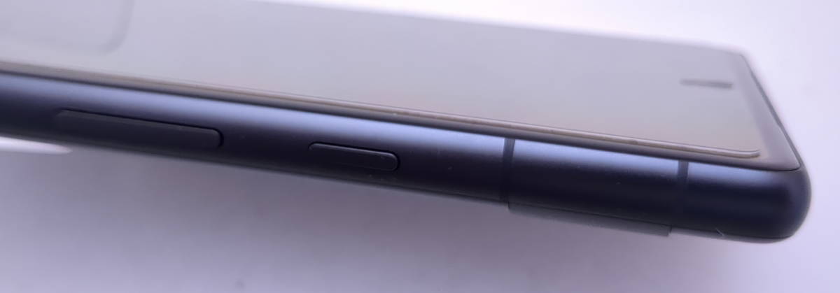 Google Pixel 7a チャコール 128GB SIMフリー ◯判定 新品同様 ガラス