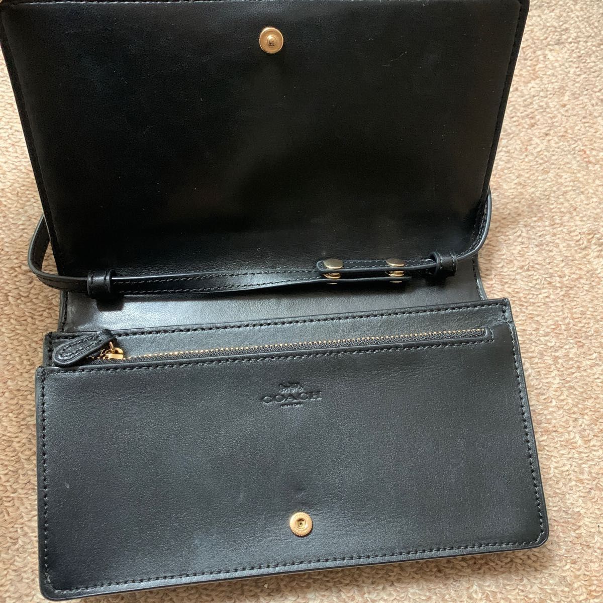 coach クロコ調型押し2way 長財布型ストラップウォレット | chocolatine.cl