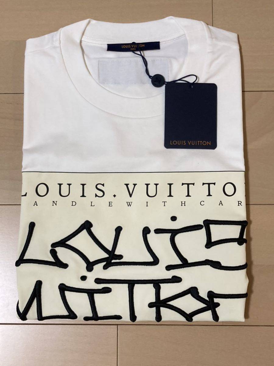 LOUIS VUITTONプリントTシャツ 1AAGMC Sサイズ ルイ・ヴィトン 商品