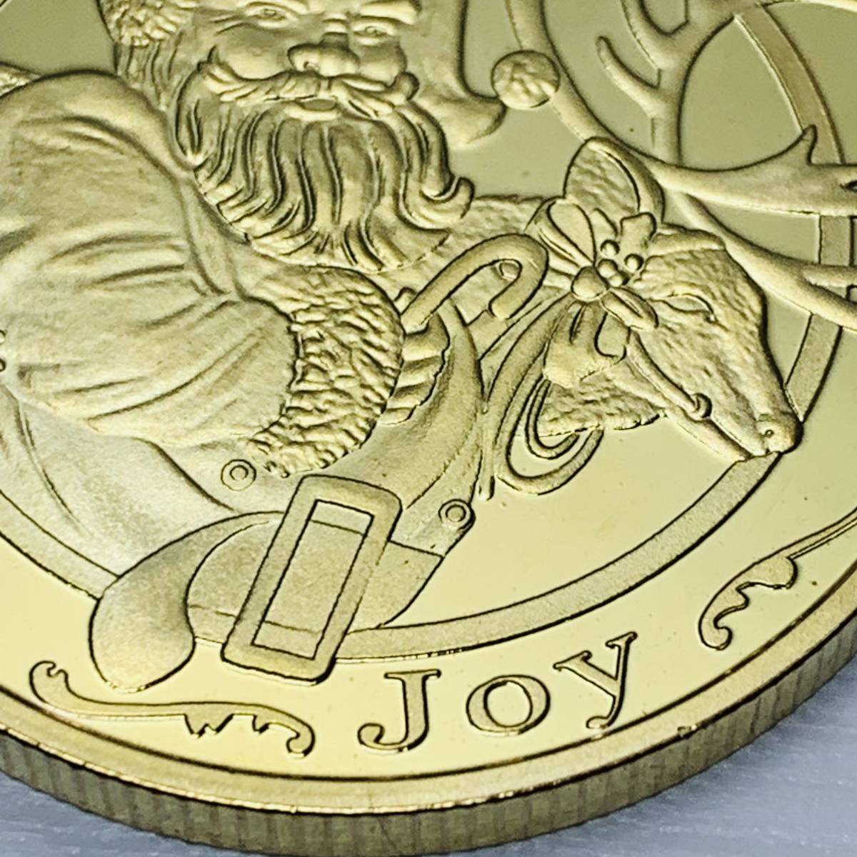 GU24欧米記念メダル クリスマス サンタクロース 雪　幸運コイン 美品 外国硬貨 海外古銭 コレクションコイン 貨幣 重さ約23g_画像3