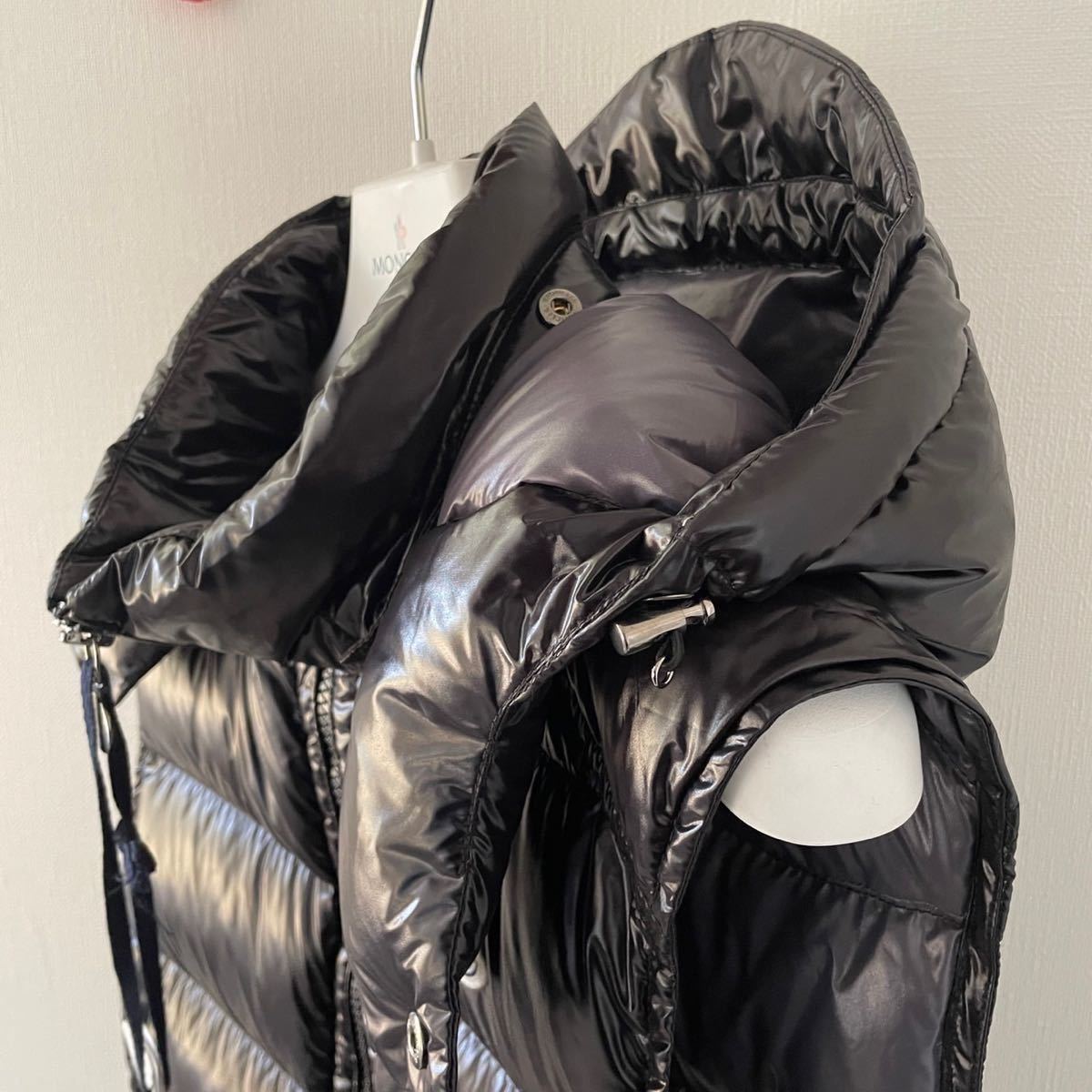 サイズ1 Moncler BORMES black モンクレール ダウンベスト | charcas