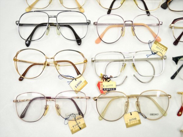 大流行中! イヴ サンローランYSL メガネ ゴールド フレーム 金具 眼鏡