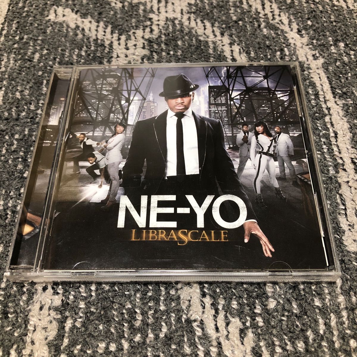 リブラ・スケール デラックス・エディション　NE-YO