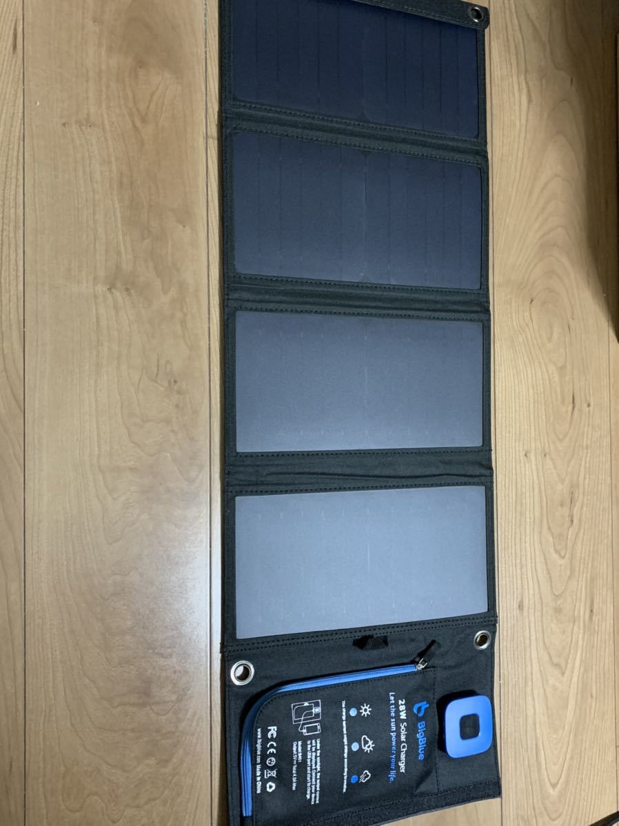 BigBlue 28W Solar Pack ソーラーチャージャー 折畳式充電器 28W 電流
