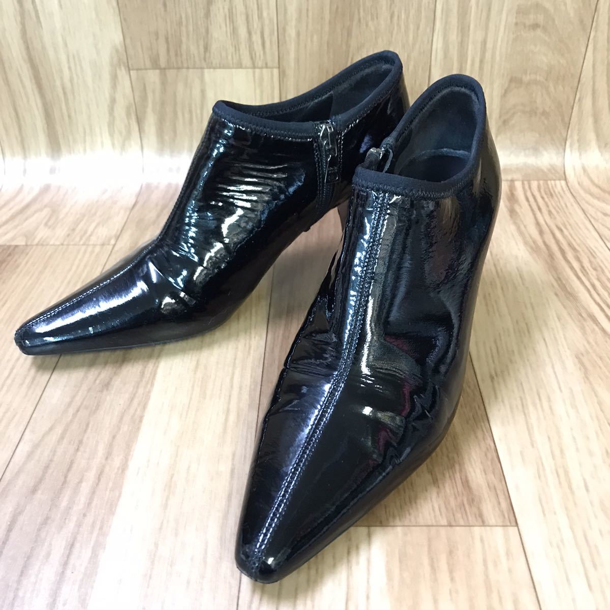 送料無料/PRADA プラダ レザー エナメル ブーティ/サイズ 35 5 (22 5cm