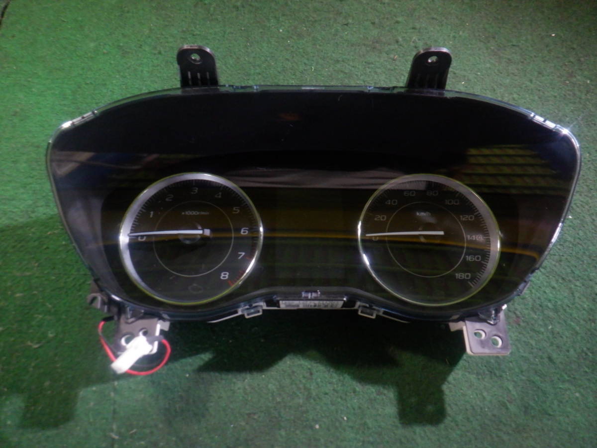 《 スバル インプレッサ GT3/GT2 純正 スピードメーター 計器 走行68653㎞ 0461001 NS0 9001K 》の画像1