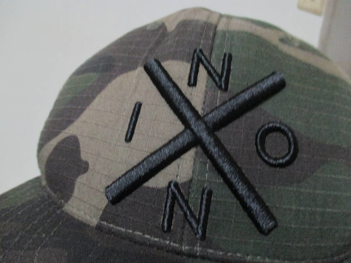 NIXON ニクソン 迷彩 刺繍ロゴ キャップ_画像4