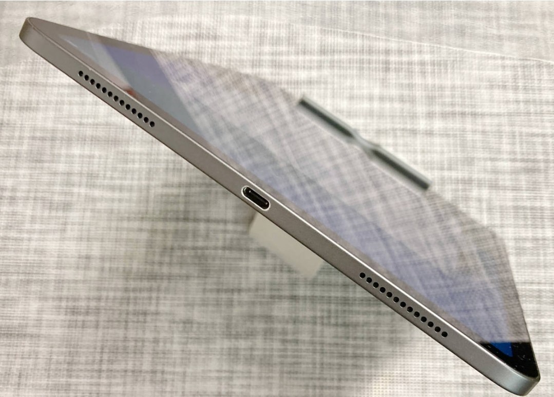 美品 Apple ipad pro 11インチ 第2世代 256GB Wi-Fiモデル スペース