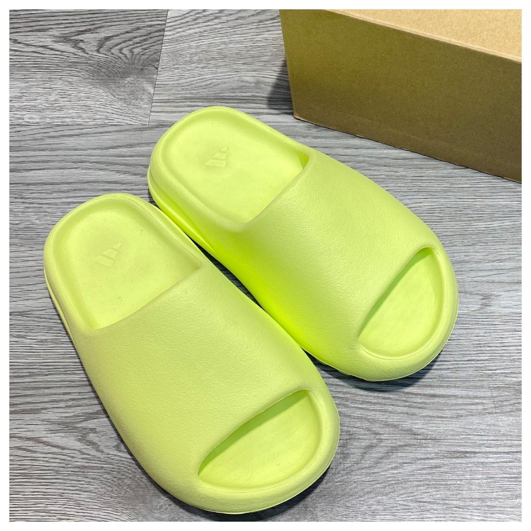 アディダス 538V YEEZY Slide Glow Green サンダル 本物保証 人気