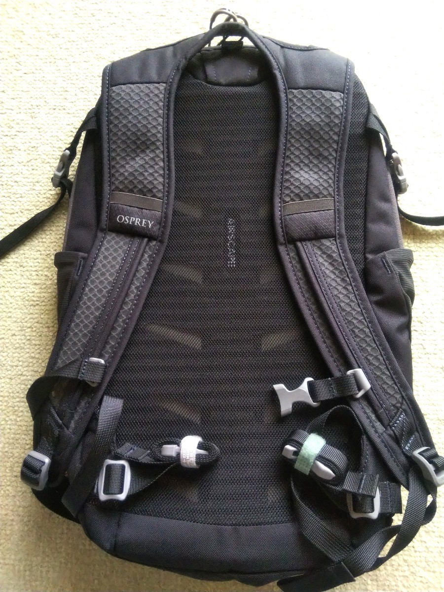 osprey daylite 13L ブラック オスプレー デイライト バックパック デイパックの画像2