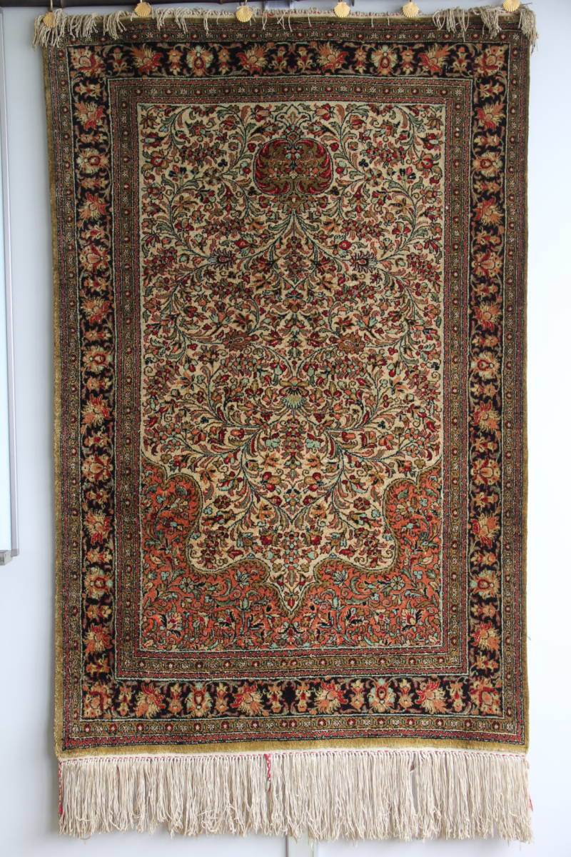 ペルシャ絨毯 タペストリー シルク クム産 78×120ｃｍ 手織り 1989年