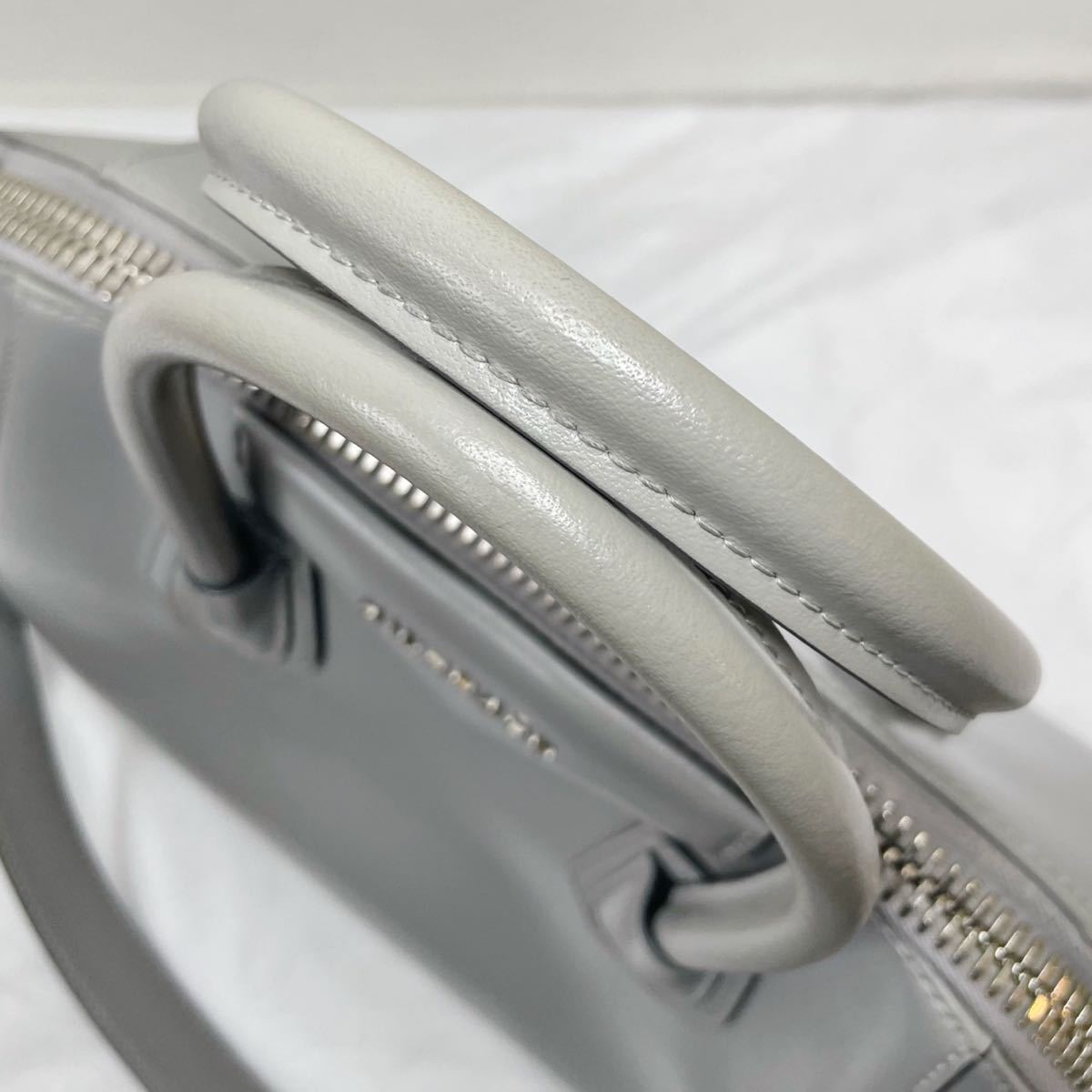 ジバンシー 2wayハンドバッグ ショルダーバッグ アンティゴナ GIVENCHY