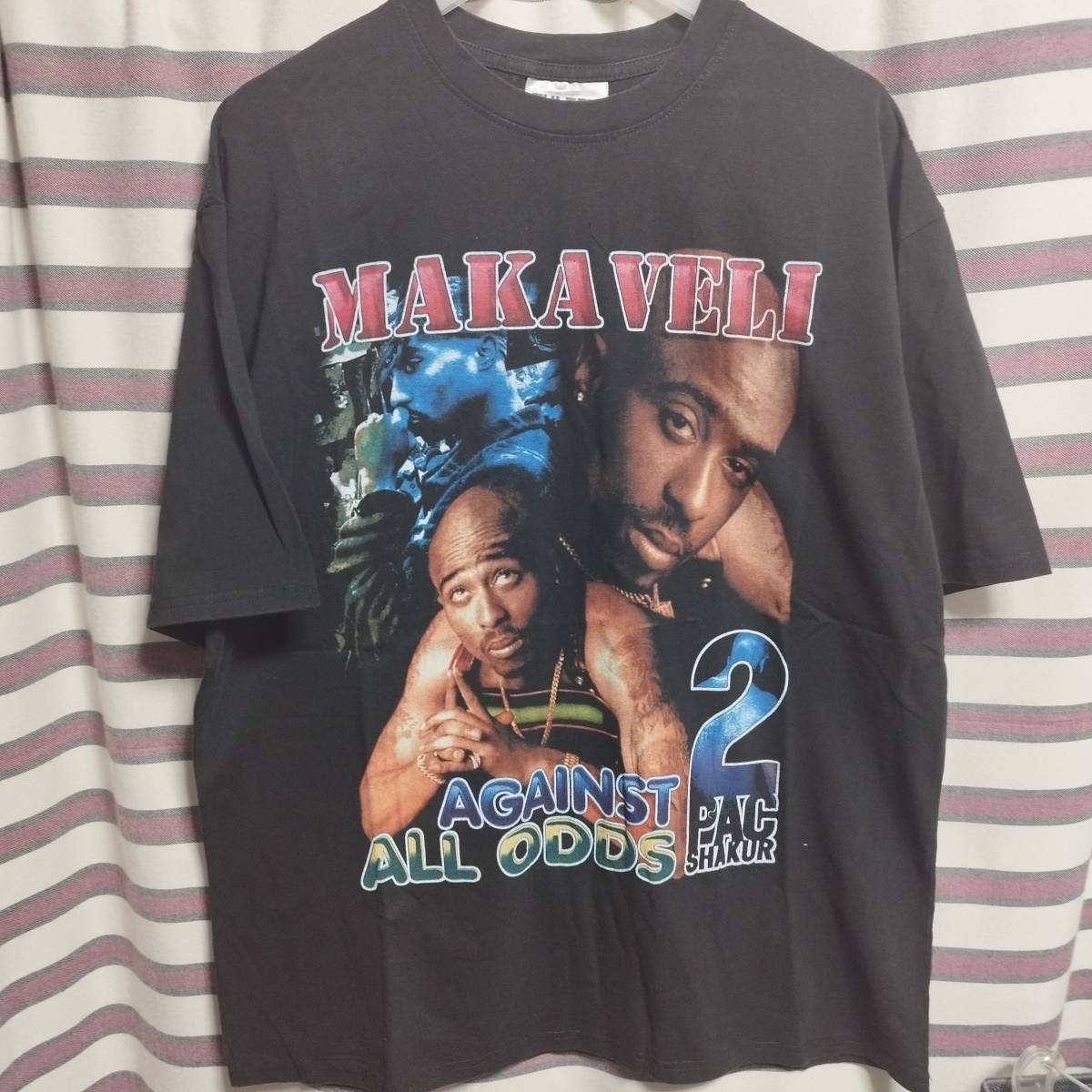 【2pac】厚手生地 トゥパック ２パック 2pac MAKAVERI 【送料無料】オーバーサイズ RAP Tee 古着 Tシャツの画像1