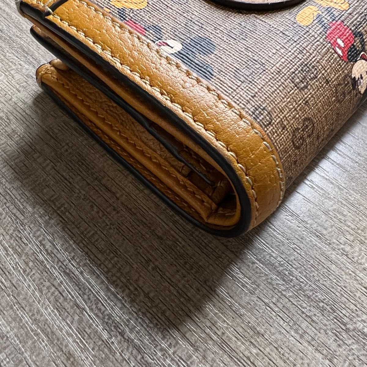 GUCCI グッチ ミッキー ディズニー コラボ 二つ折り財布 小銭入れ付き