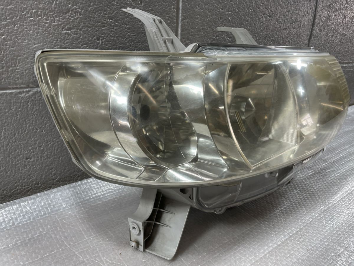 R50523 タント カスタム L350S 純正 ヘッドライト 右 HID KOITO 100-51815 取り付け破損無し_画像2