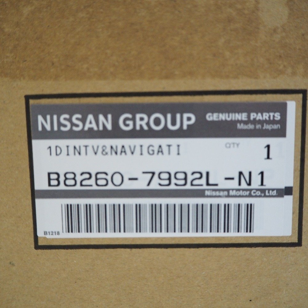 Th935603 日産 純正カーナビ 1DINTV&NAVIGATI MM222D/B8260-7992L-NP