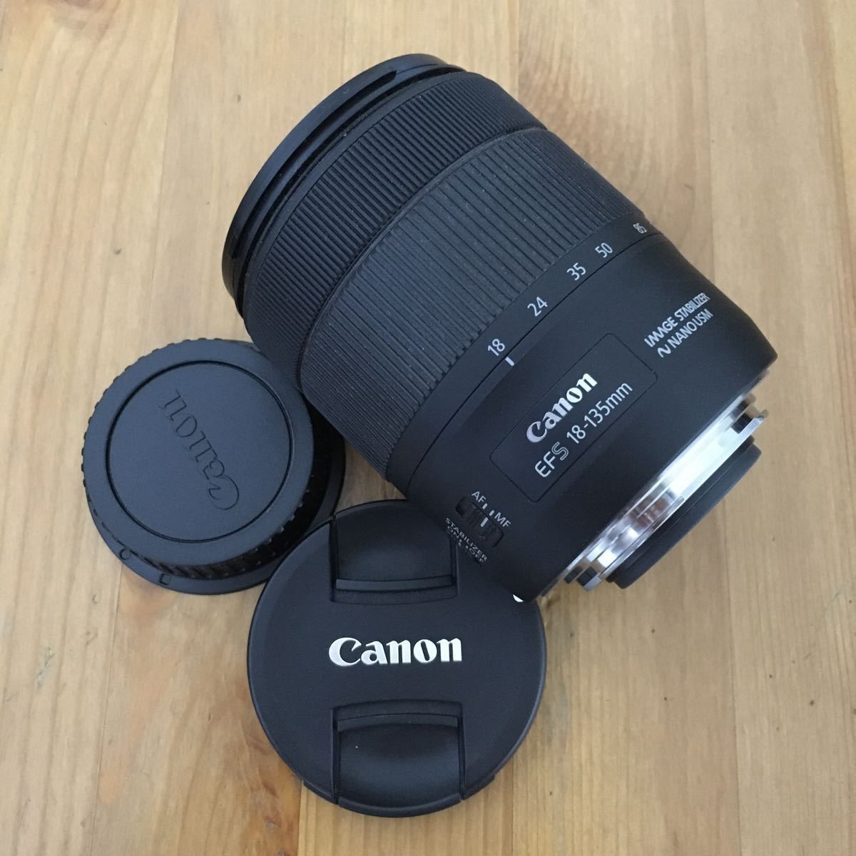 1円〜 Canon EF-S 18-135mm f3.5-5.6 IS USM _画像1