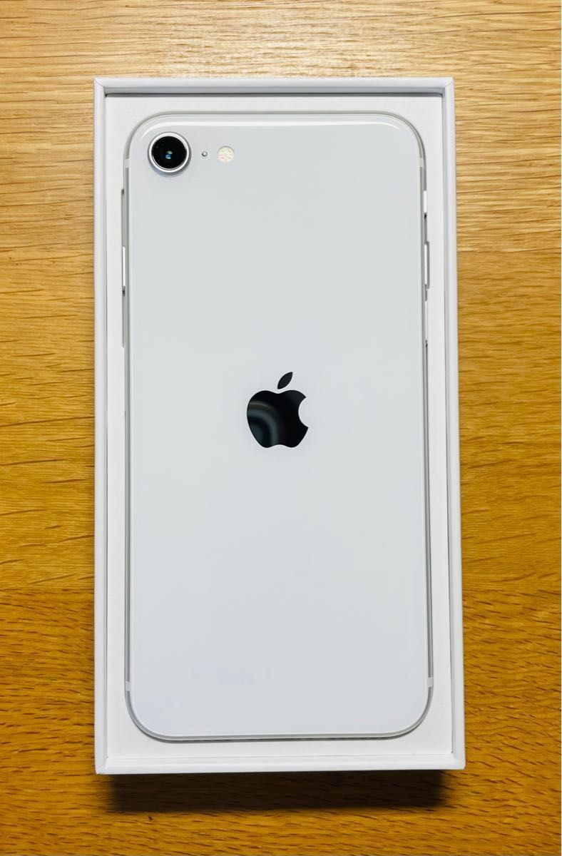 極美品】iPhone SE 第2世代 64GB ホワイト SIMフリー｜PayPayフリマ