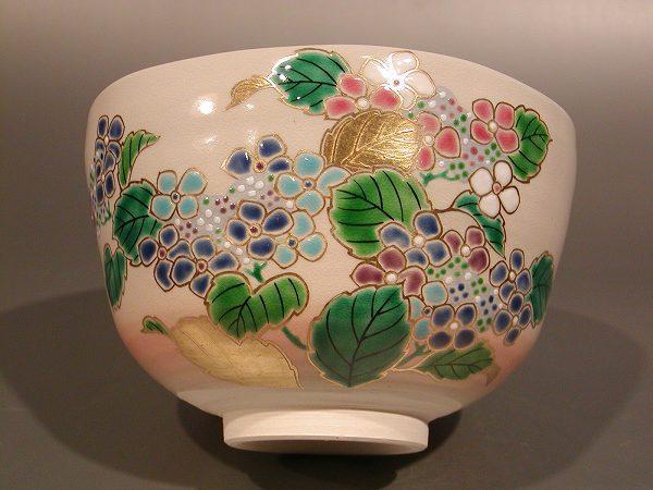 茶道具　抹茶茶碗　色絵　紫陽花（あじさい）、京焼　東福窯　中村能久（よしひさ）作　桐共箱■新品■_画像2