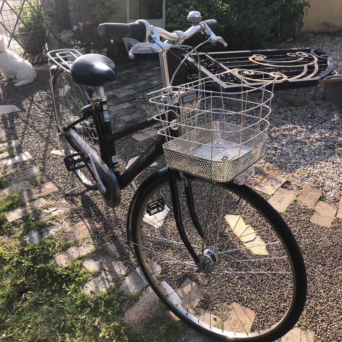 愛知県内送料込み美品!ブリヂストンの27インチベルトドライブ自転車