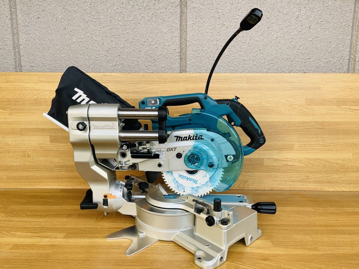 2022年式☆makitaマキタ☆充電式スライド丸ノコ165mm 純正バッテリー