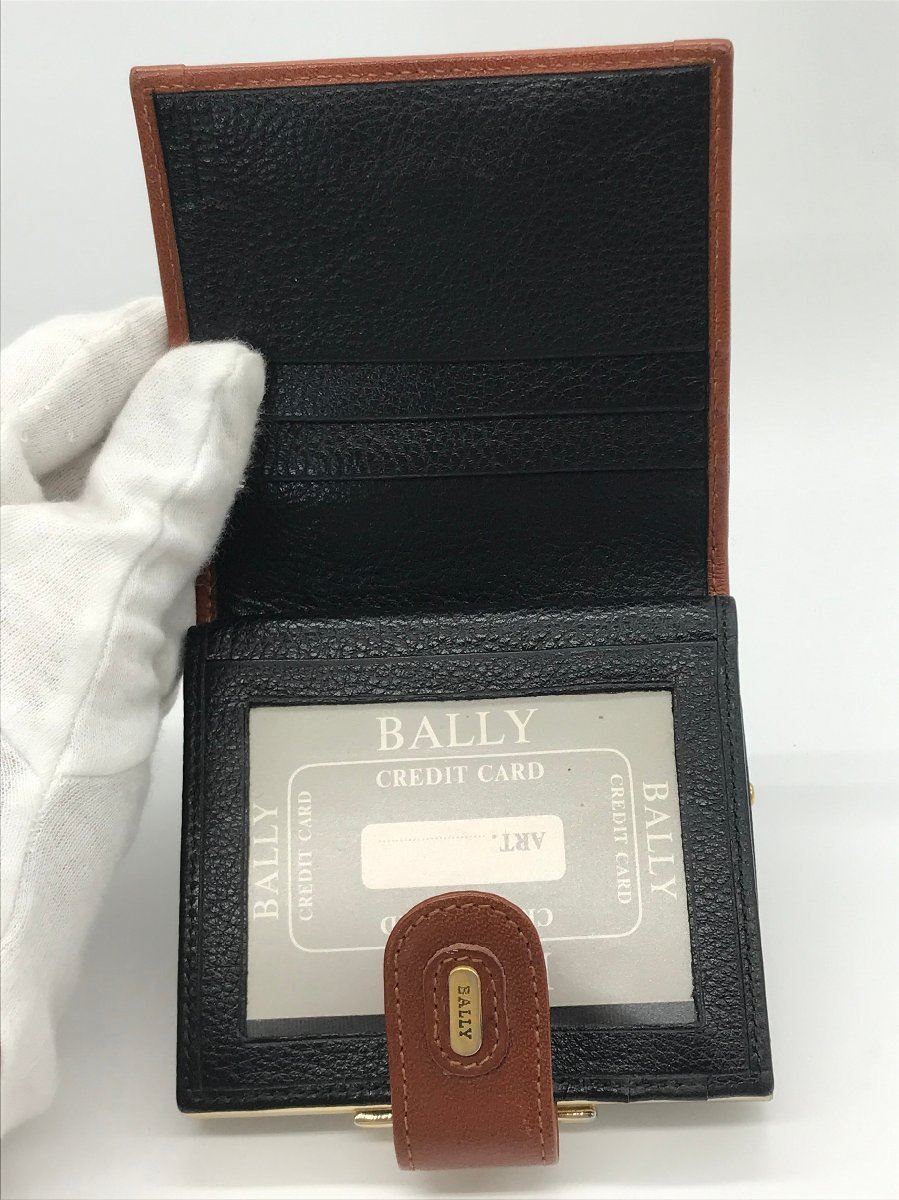 ■【YS-1】 バリー BALLY 財布 ■ 2つ折り がま口 定期入れ付き 黒系 × 茶系 ■ 横9,5cm×縦10cm イタリア製 【同梱可能商品】K■_画像7