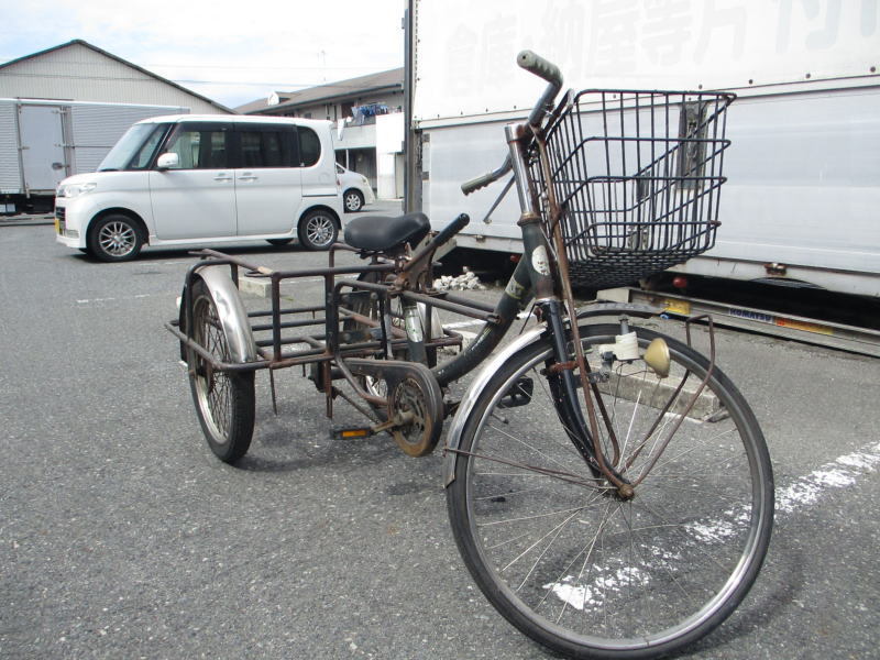 # prompt decision # three wheel transportation car tricycle we ruby Welby cycle# Junk receipt limitation Showa Retro antique objet d'art 