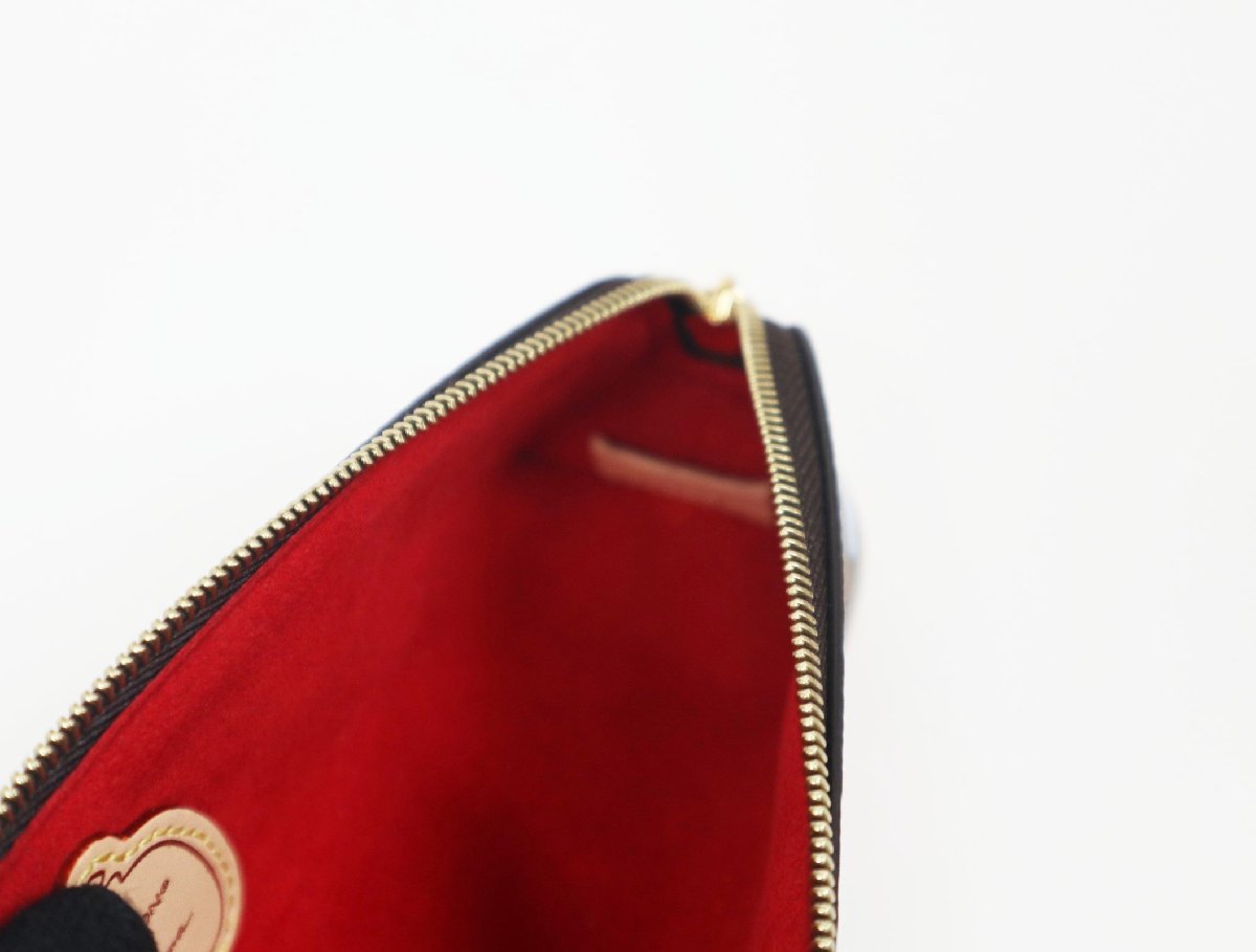 ルイヴィトン LOUIS VUITTON 草間彌生 LV × YK トゥルース
