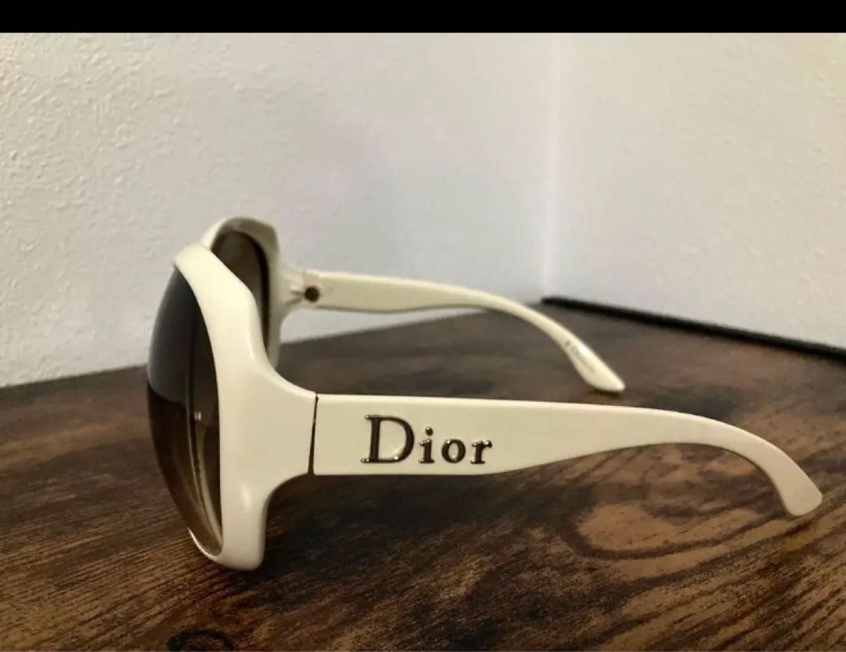 ディオール Dior グロッシーワン GLOSSY サングラス ホワイト ギャル