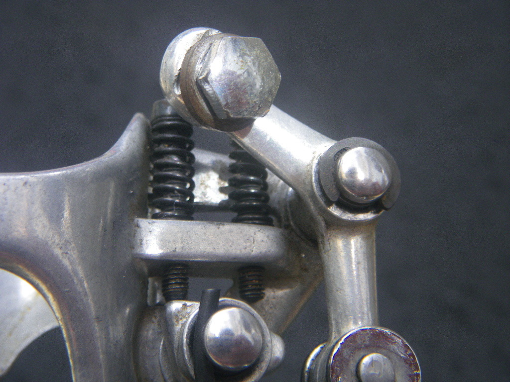 6300円 古い自転車変速機 前側用 vintage ビンテージ パーツ 6300円 古い自転車変速機 前側用 vintage ビンテージ パーツ