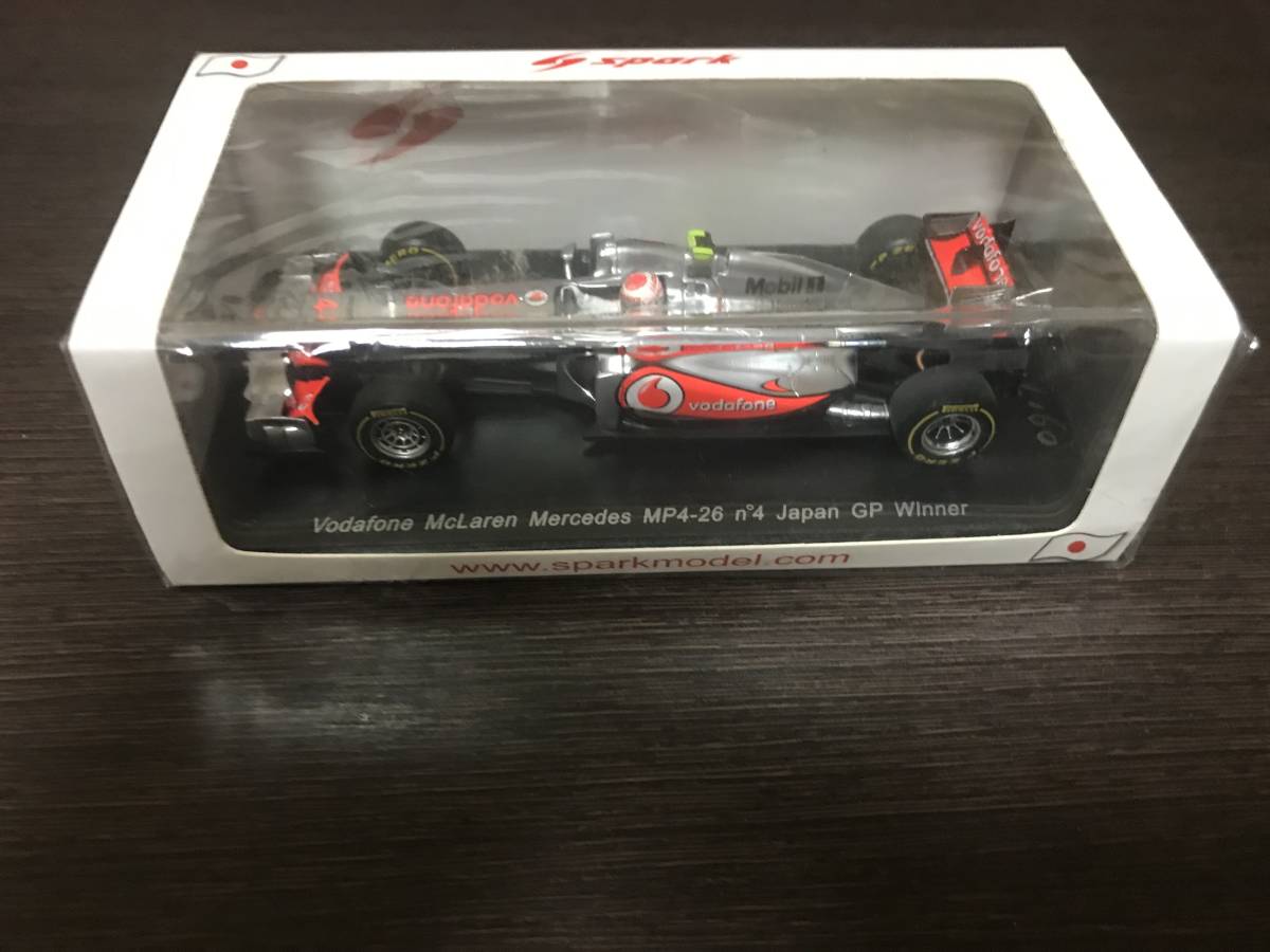 1/43 Spark マクラーレン・メルセデス MP4-26 #4 J.バトン 日本GP優勝 2011_画像4