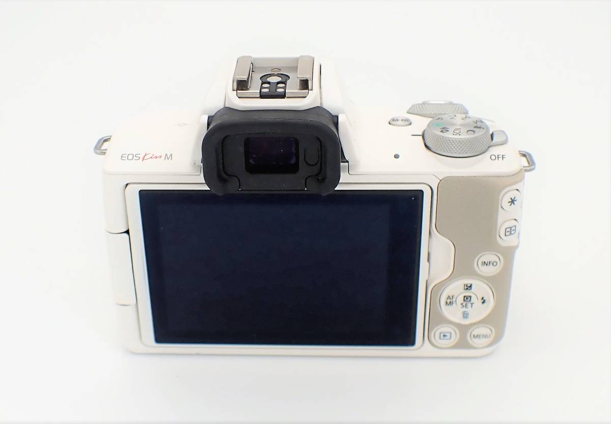CANON EOS kiss M 標準レンズキット バッテリー・充電器セット