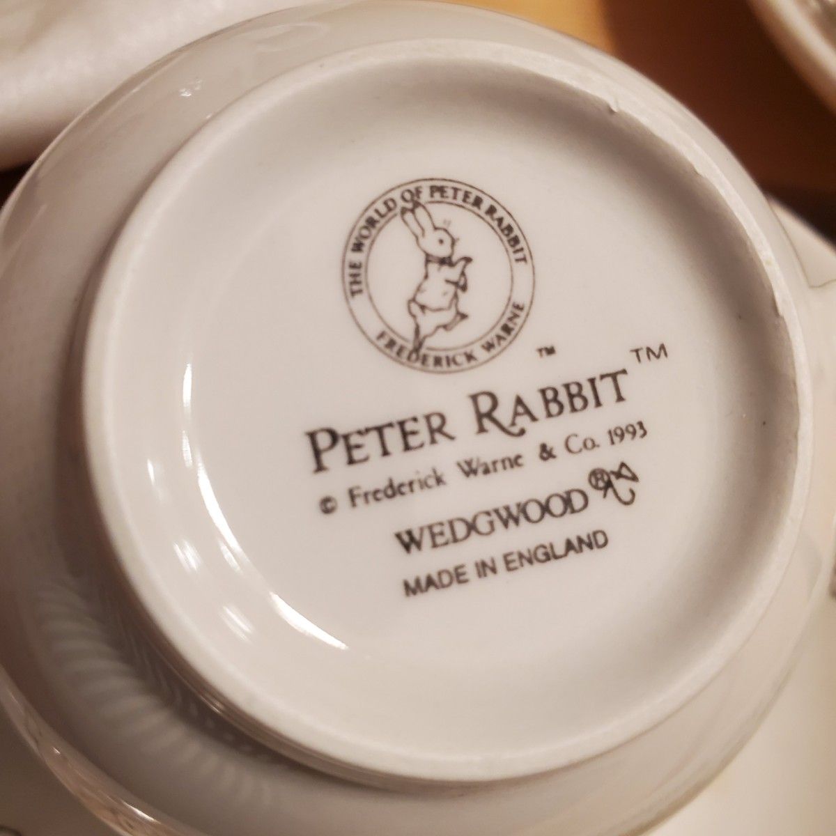 新品 ピーターラビット WEDGWOOD ウェッジウッド マグカップ 箱付き PETER RABBIT カップ ソーサー 皿