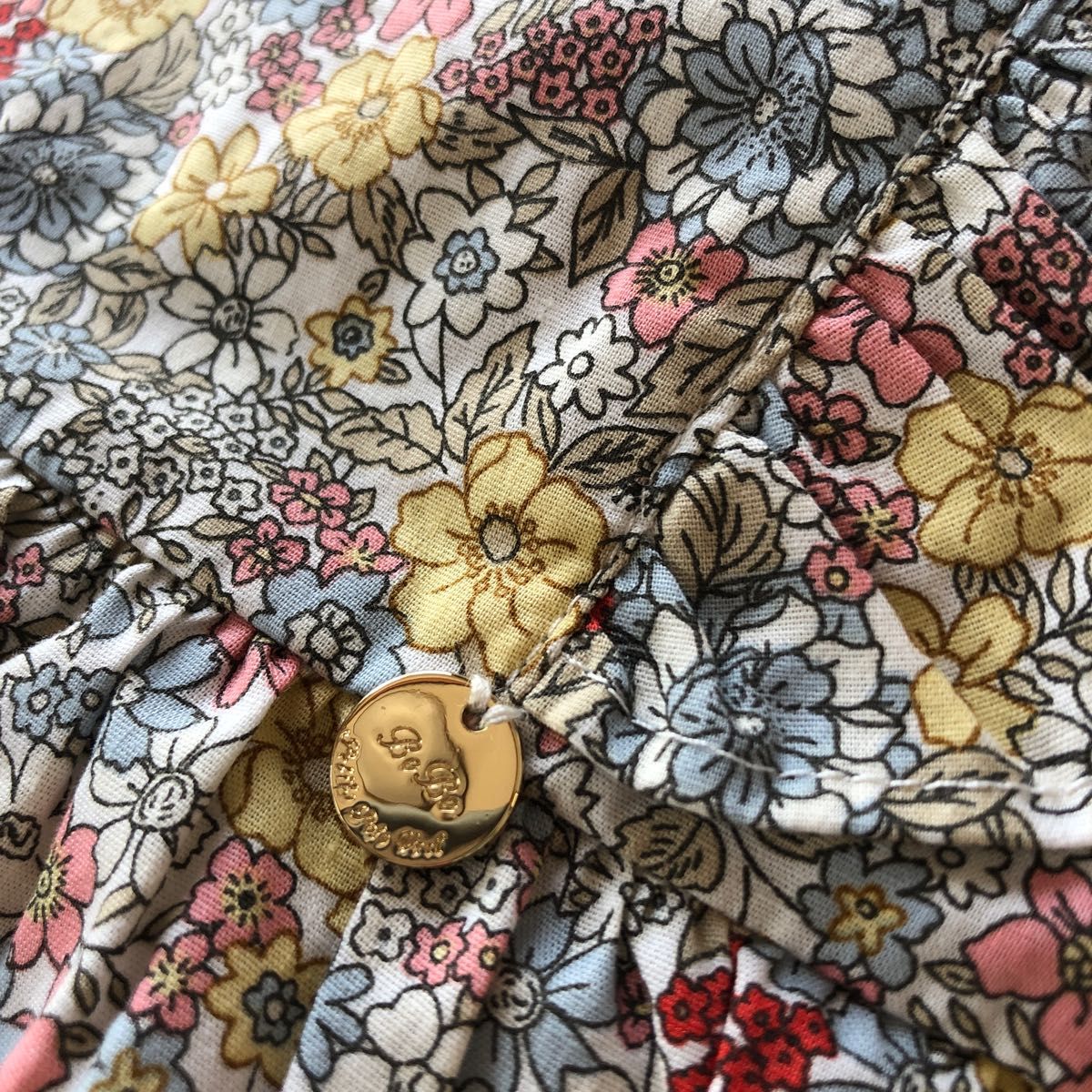新品 bebe べべ 120 リバティ ワンピース 花柄 サマーワンピース 新品 bebe べべ 120 リバティ ワンピース 花柄 サマーワンピース