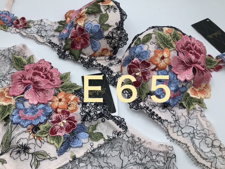 贅沢 サルート 59G 【フォークロア】 E65 ローライズショーツ M PI