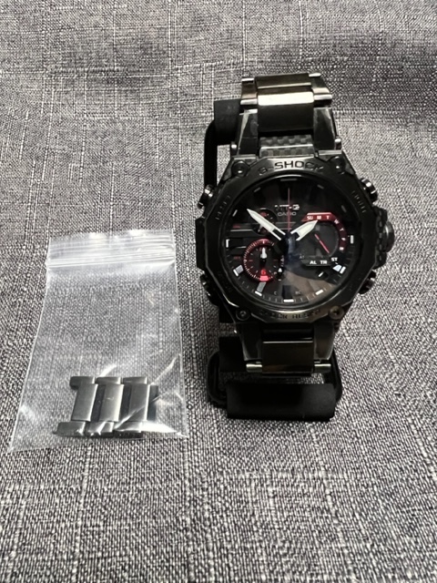 G-SHOCK Gショック CASIO カシオ カーボン 軽量化モデル 電波ソーラー
